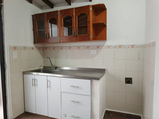 Apartamento de 2 alcobas en arriendo en Cabañas, Bello, 63 m² · foto 4 de 12