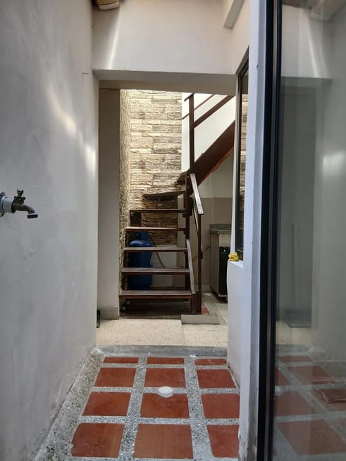 Apartamento de 4 alcobas en arriendo en Santa Teresita, Medellín, 70 m² · foto 10 de 10