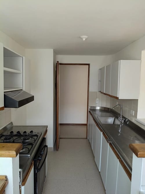 Apartamento de 2 alcobas en arriendo en La Palma, Medellín, 70 m² · foto 4 de 10