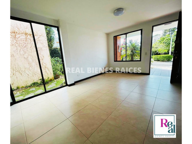 Casa de 4 alcobas en venta en La Ceja, 150 m² · foto 6 de 24