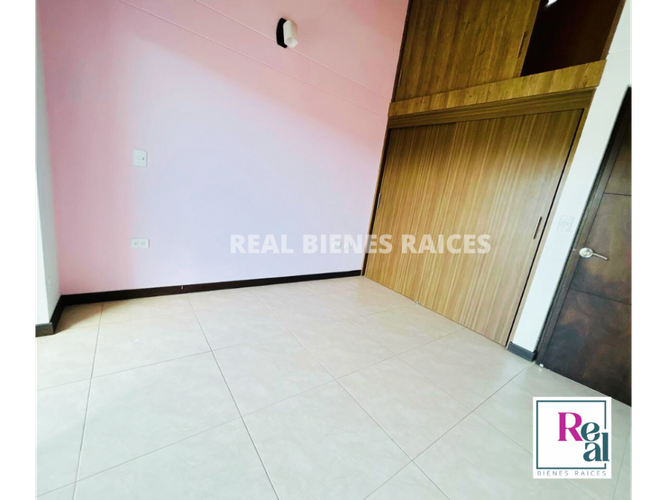 Casa de 4 alcobas en venta en La Ceja, 150 m² · foto 16 de 24