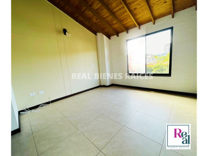 Casa de 4 alcobas en venta en La Ceja, 150 m² · foto 18 de 24