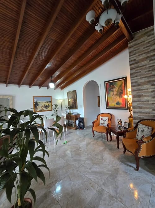 Apartamento de 4 alcobas en venta en Florida Nueva, Medellín, 125 m² · foto 6 de 10