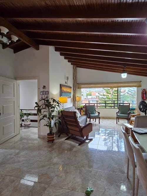 Apartamento de 4 alcobas en venta en Florida Nueva, Medellín, 125 m² · foto 7 de 10