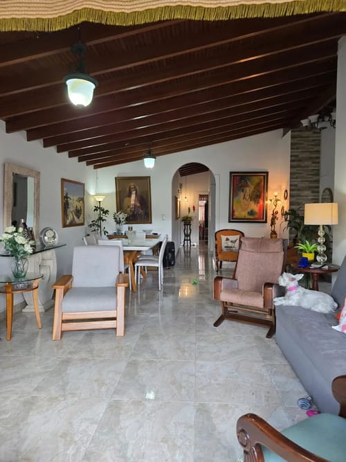 Apartamento de 4 alcobas en venta en Florida Nueva, Medellín, 125 m² · foto 8 de 10