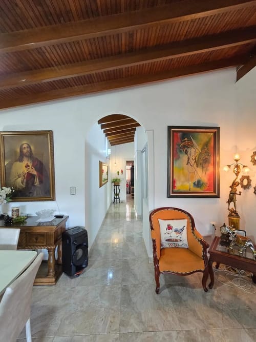 Apartamento de 4 alcobas en venta en Florida Nueva, Medellín, 125 m² · foto 9 de 10