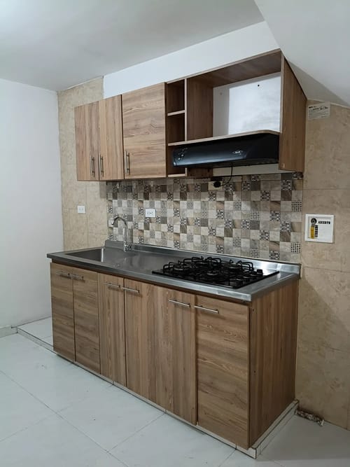 Apartamento de 4 alcobas en arriendo en Cucaracho, Medellín, 90 m² · foto 5 de 10