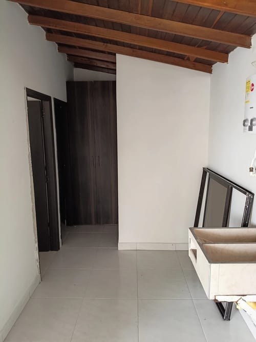 Apartamento de 4 alcobas en arriendo en Cucaracho, Medellín, 90 m² · foto 6 de 10
