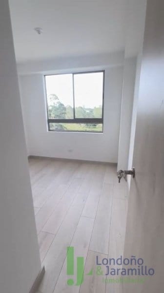 Apartamento de 2 alcobas en venta en Centro, Rionegro, 66 m² · foto 11 de 11