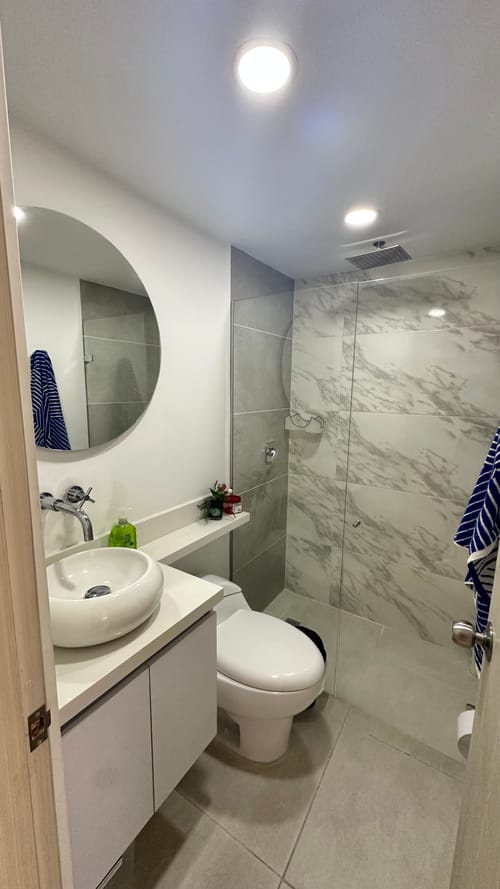Apartamento de 2 alcobas en venta en Bolivariana, Medellín, 88 m² · foto 2 de 8