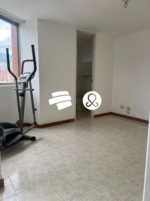 Apartamento de 1 alcoba en venta en La Floresta, Medellín, 39 m² · foto 5 de 9