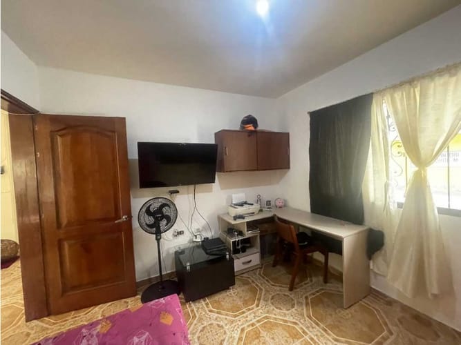Casa de 5 alcobas en venta en Los Naranjos, Bogotá, 137 m² · foto 17 de 21