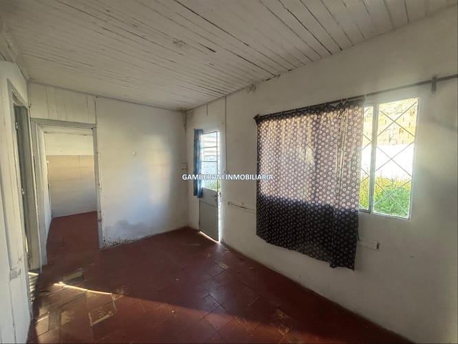 Casa en alquiler de dos dormitorios en pleno centro de Sayago.
