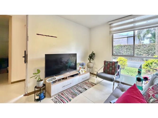 Casa de 3 alcobas en venta en Alfaguara, Jamundí, 177 m² · foto 12 de 24