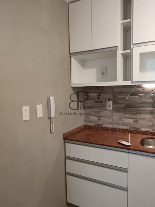 Alquiler Apartamento Monoambiente Grande Pocitos · Photo 6