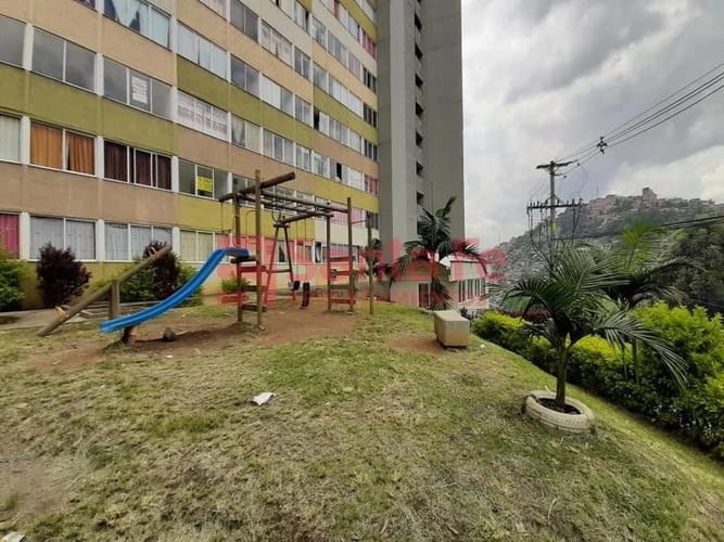 Apartamento de 3 alcobas en venta en Santa Margarita, Medellín, 45 m² · foto 10 de 11