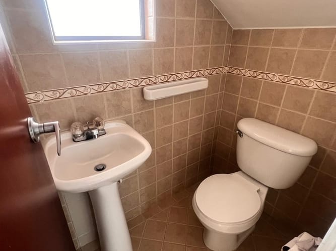 Casa de 3 alcobas en arriendo en Las Quintas, Tunja, 159 m² · foto 9 de 18