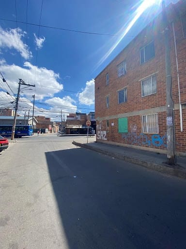 Apartamento de 1 alcoba en arriendo en Bosa La Paz, Bogotá, 25 m² · foto 1 de 16