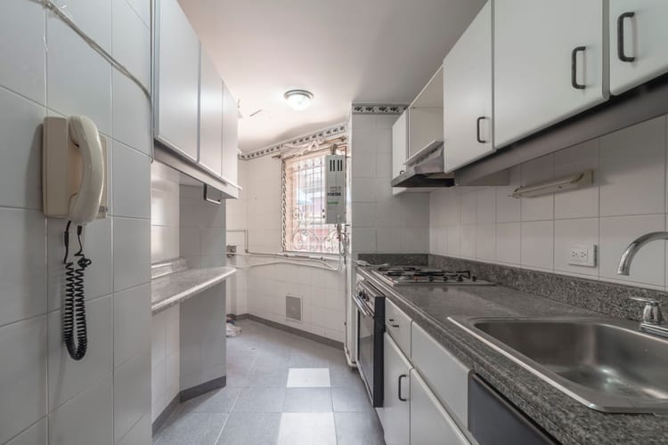 Apartamento de 2 alcobas en venta en Molinos Norte, Bogotá, 95 m² · foto 6 de 18