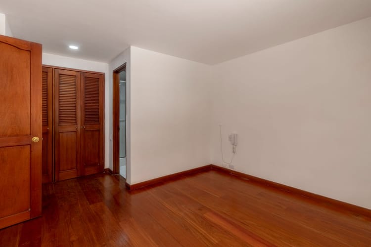 Apartamento de 2 alcobas en venta en Molinos Norte, Bogotá, 95 m² · foto 12 de 18