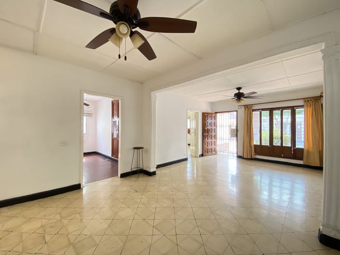 Casa de 6 alcobas en arriendo en San Felipe, Barranquilla, 240 m² · foto 4 de 24