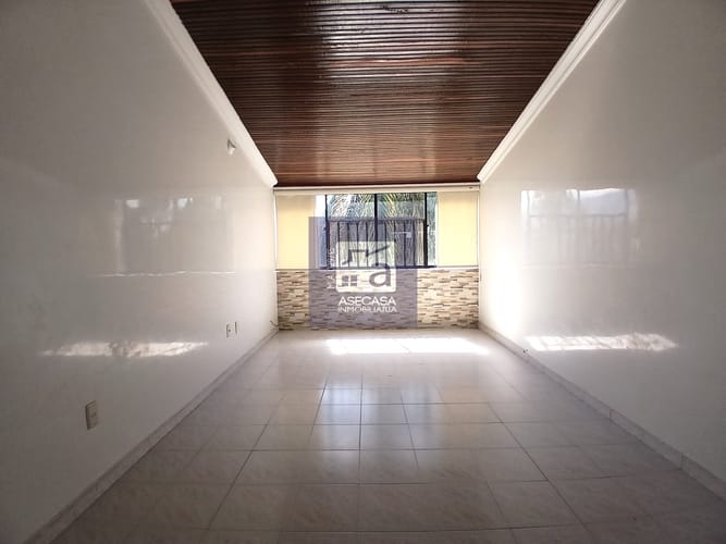 Apartamento de 3 alcobas en arriendo en Estoraques I Y Ii, Bucaramanga, 70 m² · foto 2 de 13