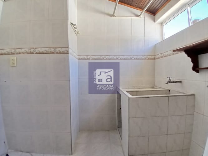 Apartamento de 3 alcobas en arriendo en Estoraques I Y Ii, Bucaramanga, 70 m² · foto 7 de 13