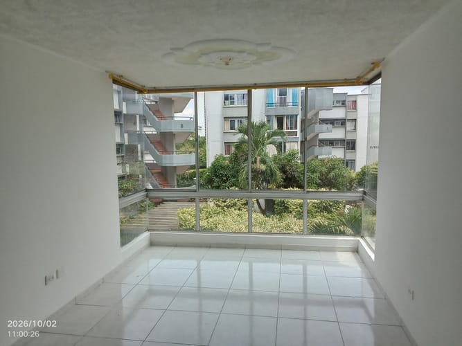 Apartamento de 3 alcobas en arriendo en Provenza, Bucaramanga, 65 m² · foto 2 de 17