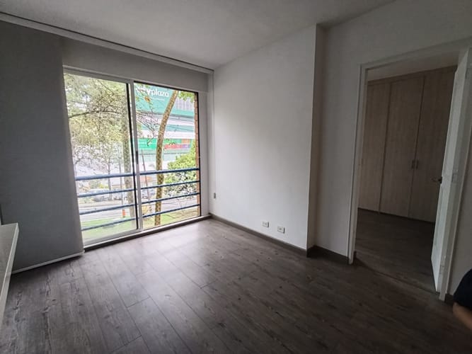 Apartaestudio en arriendo en Loma Del Escobero, Envigado, 39 m² · foto 2 de 20