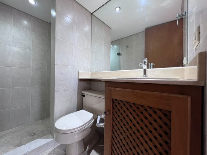 Casa de 2 alcobas en arriendo en El Poblado, Medellín, 138 m² · foto 15 de 17