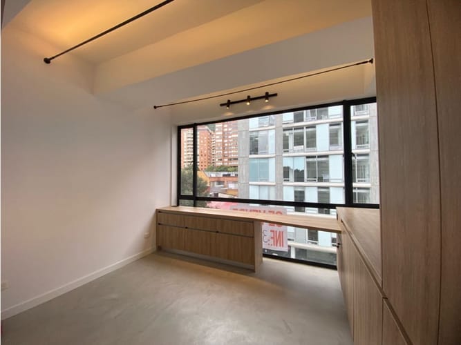 Apartaestudio en venta en Los Alpes, Bogotá, 18 m² · foto 2 de 9