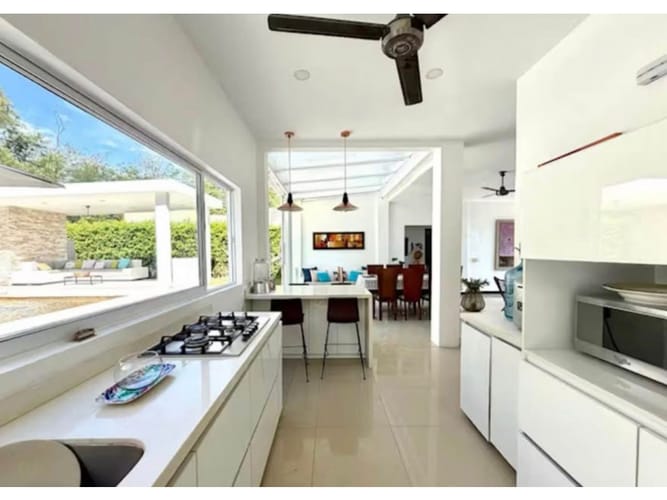Casa de 5 alcobas en venta en Santander, Girardot, 1000 m² · foto 3 de 7