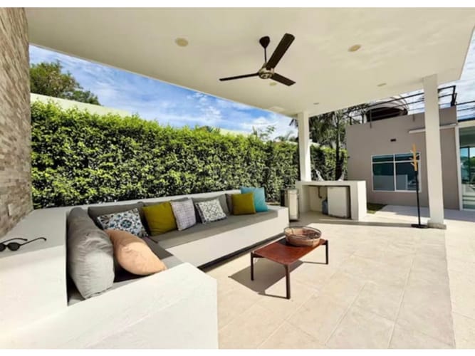 Casa de 5 alcobas en venta en Santander, Girardot, 1000 m² · foto 4 de 7