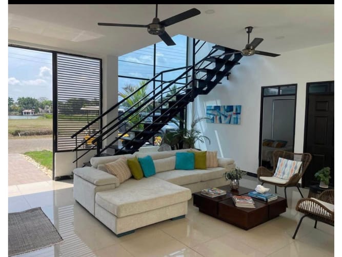 Casa de 5 alcobas en venta en Santander, Girardot, 1000 m² · foto 6 de 7