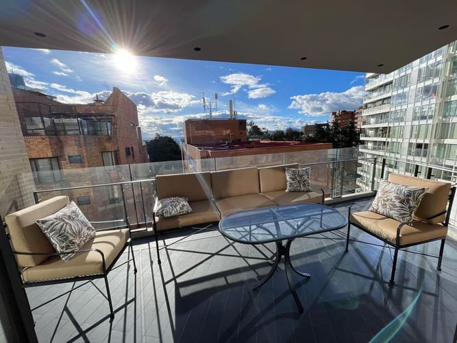 Apartamento de 3 alcobas en venta en Chico Norte, Bogotá, 281 m² · foto 17 de 24