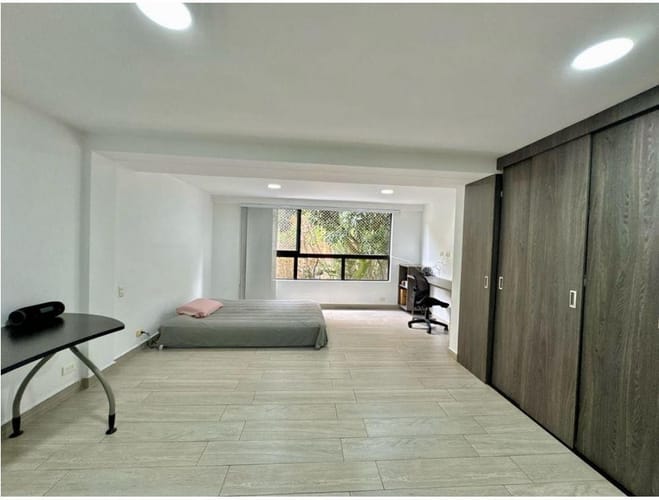 Casa de 3 alcobas en venta en El Poblado, Medellín, 250 m² · foto 6 de 14