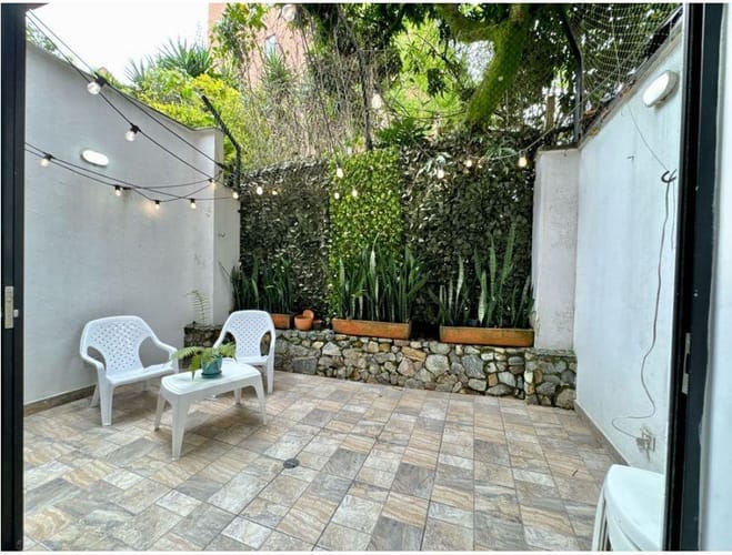 Casa de 3 alcobas en venta en El Poblado, Medellín, 250 m² · foto 14 de 14