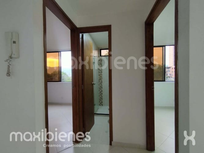 Apartamento de 2 alcobas en arriendo en Urbanizacion El Carmelo Ii Etapa, Medellín, 72 m² · foto 8 de 16