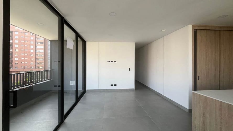 Apartamento de 2 alcobas en venta en Castropol, Medellín, 88 m² · foto 4 de 24