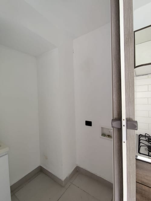Apartaestudio en arriendo en Cuarta Brigada, Medellín, 50 m² · foto 10 de 15