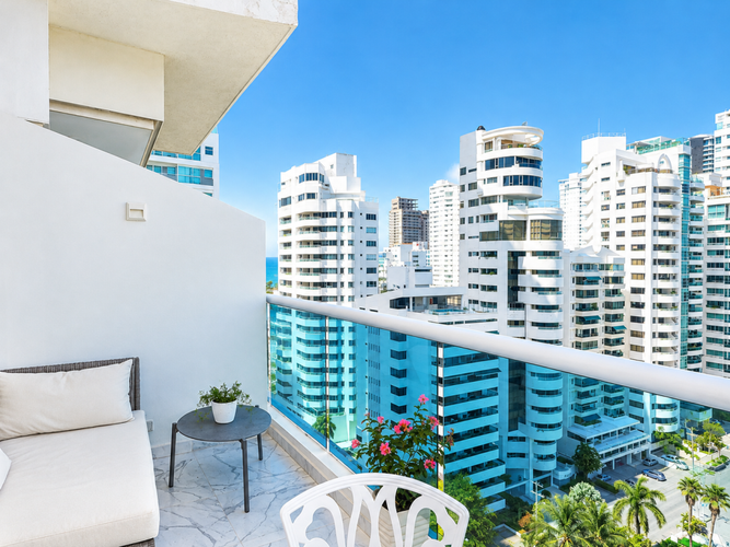 Apartamento de 1 alcoba en venta en Castillogrande, Cartagena, 78 m² · foto 7 de 19