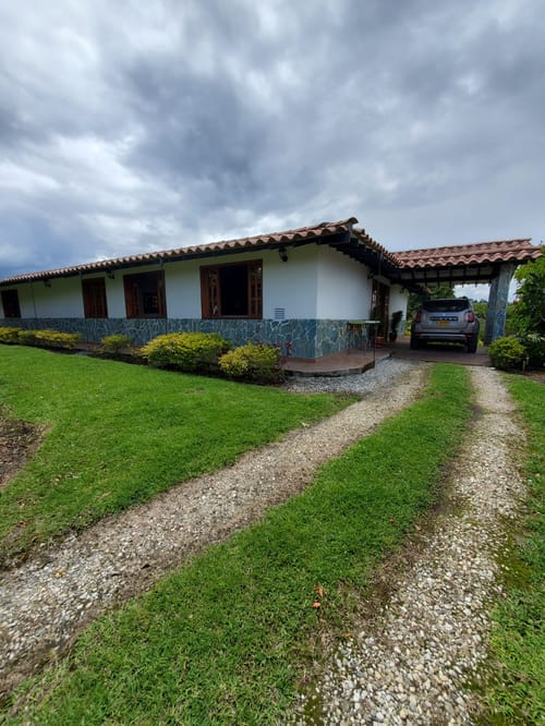 Casa de 3 alcobas en venta en Pontezuela, Rionegro, 1350 m² · foto 17 de 24