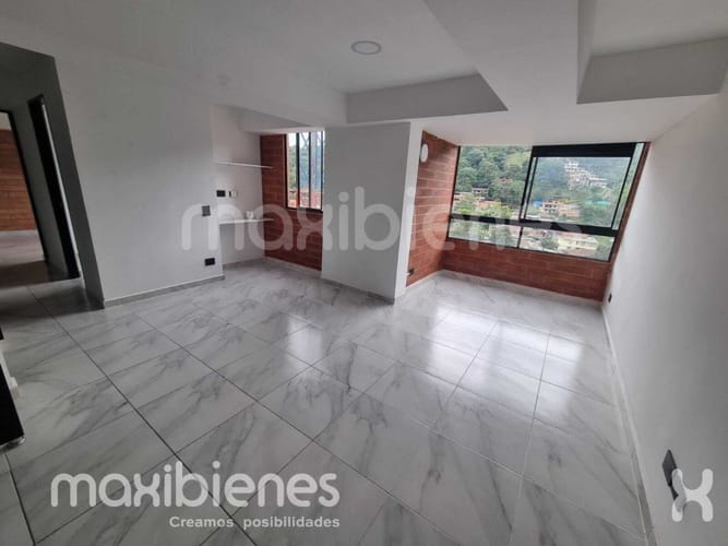 Apartamento de 2 alcobas en arriendo en Cañaveralejo, La Estrella, 60 m² · foto 3 de 10