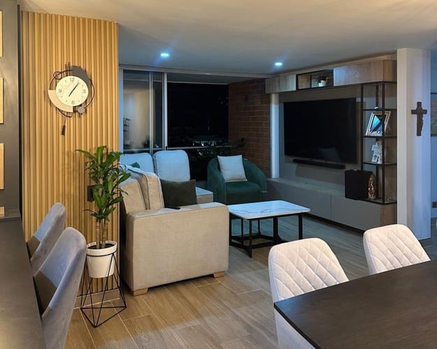 Apartamento de 3 alcobas en venta en Escobero, Envigado, 110 m² · foto 12 de 18
