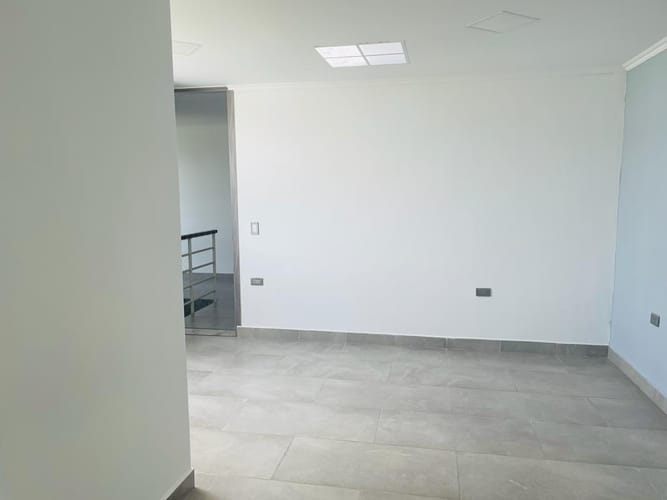 Casa de 5 alcobas en venta en Ub. Fenix, Jamundí, 250 m² · foto 10 de 24