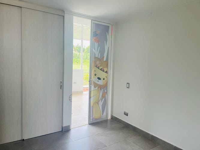 Casa de 5 alcobas en venta en Ub. Fenix, Jamundí, 250 m² · foto 18 de 24