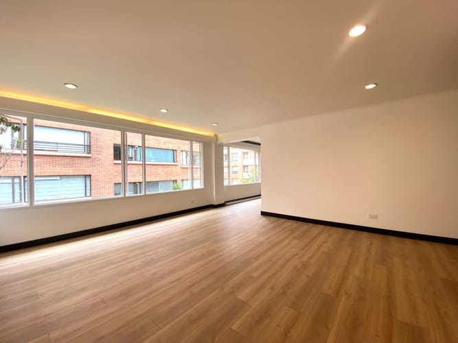 Apartamento de 3 alcobas en venta en Chapinero, Bogotá, 214 m² · foto 3 de 19