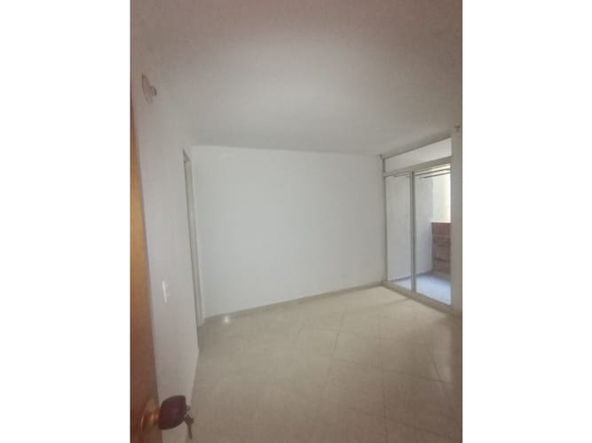 Apartamento de 2 alcobas en arriendo en Boston, Medellín, 67 m² · foto 19 de 22