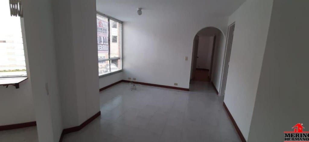 Apartamento de 2 alcobas en arriendo en Las Palmas, Medellín, 52 m² · foto 4 de 14