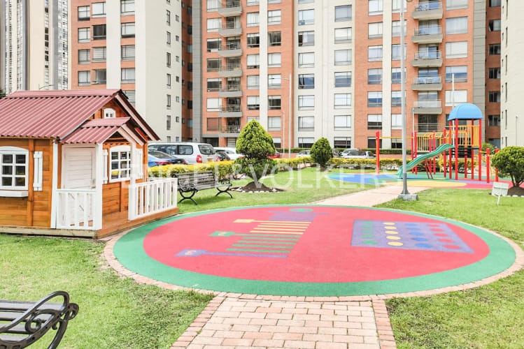 Apartamento de 3 alcobas en venta en Colina Campestre, Bogotá, 96 m² · foto 18 de 19